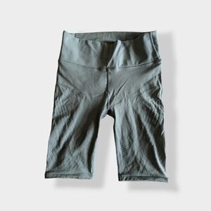 Lululemon Reveal Short Digital Rain